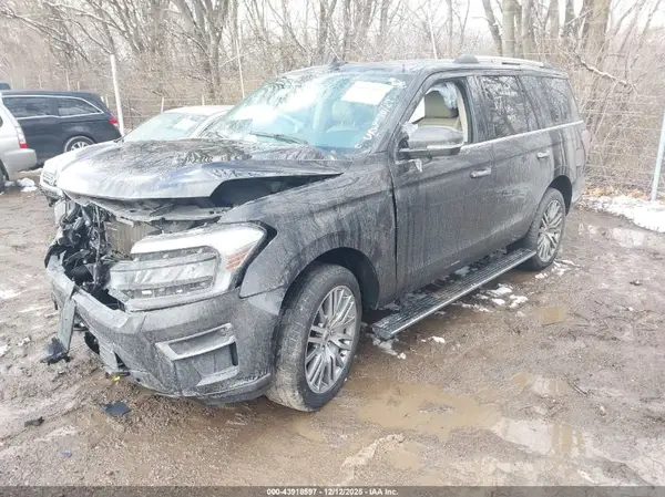1FMJU2A88PEA56091 2023 FORD EXPEDITION - Image 2
