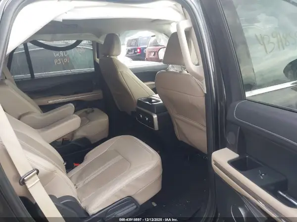 1FMJU2A88PEA56091 2023 FORD EXPEDITION - Image 8