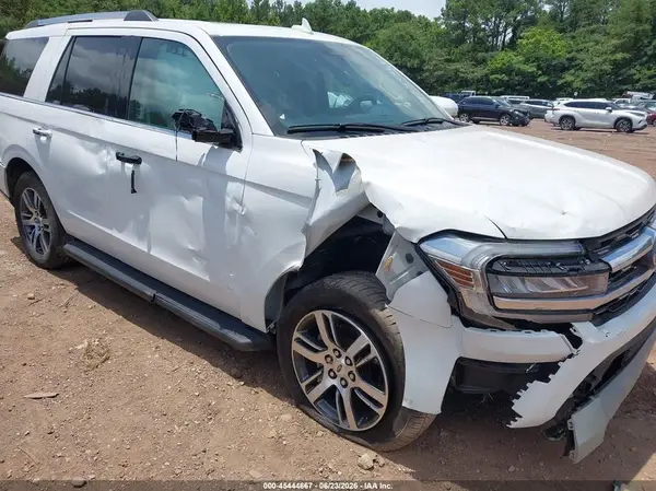 1FMJU2A88REA15768 2024 FORD EXPEDITION - Image 1