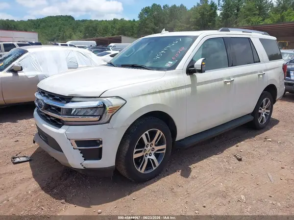 1FMJU2A88REA15768 2024 FORD EXPEDITION - Image 2
