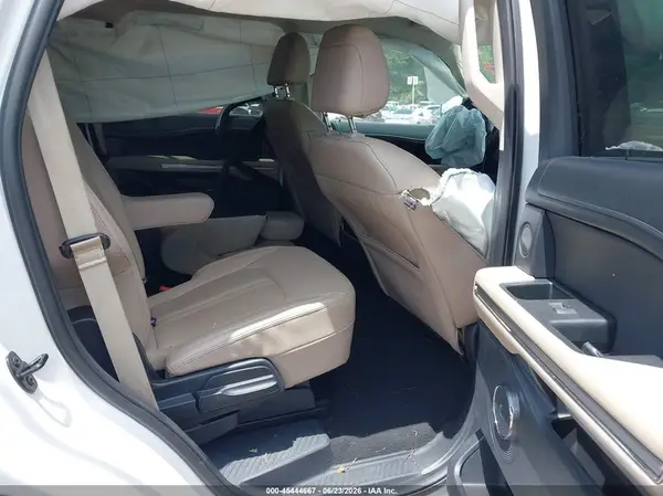 1FMJU2A88REA15768 2024 FORD EXPEDITION - Image 8