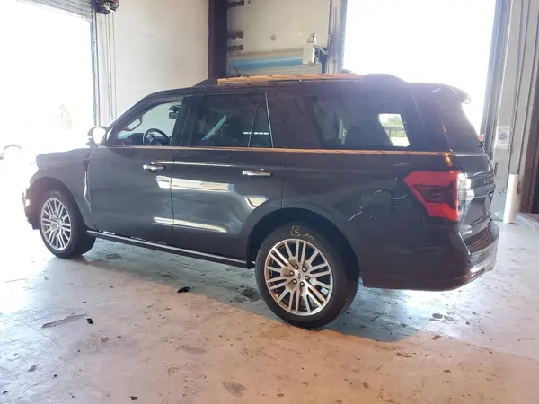 1FMJU2A88REA38435 2024 FORD EXPEDITION - Image 2
