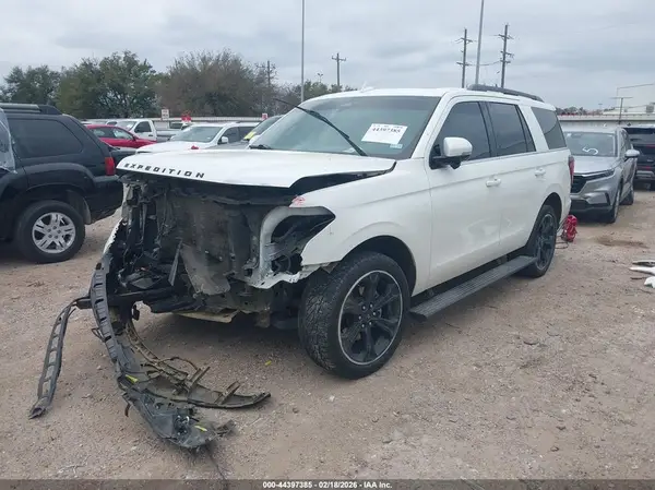 1FMJU2A89PEA34231 2023 FORD EXPEDITION - Image 2
