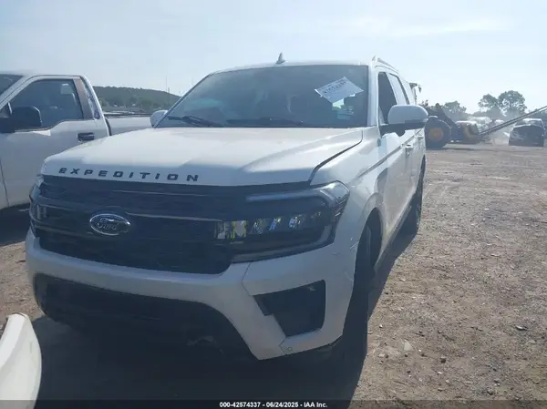 1FMJU2A89PEA53782 2023 FORD EXPEDITION - Image 2