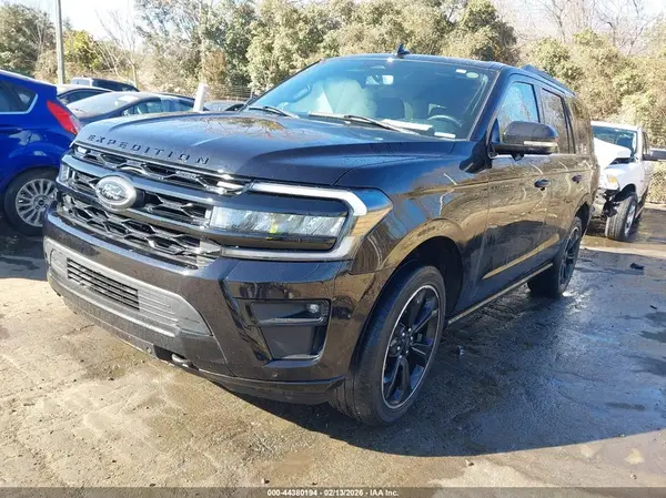 1FMJU2A89PEA60831 2023 FORD EXPEDITION - Image 2