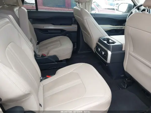 1FMJU2A8XREA32006 2024 FORD EXPEDITION - Image 8