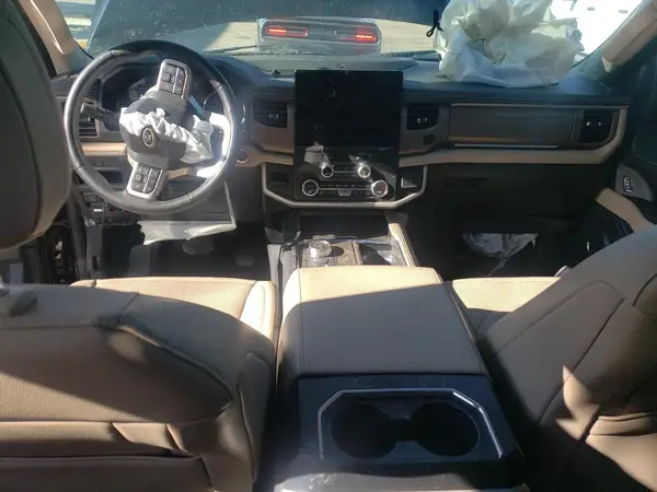 1FMJU2A8XREA65216 2024 FORD EXPEDITION - Image 8