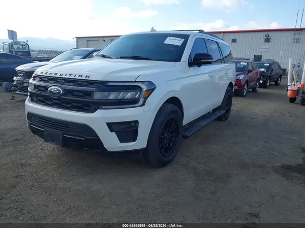 1FMJU2AG4PEA18607 2023 FORD EXPEDITION - Image 2