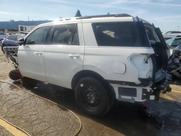 1FMJU2AG7PEA04863 2023 FORD EXPEDITION - Image 2