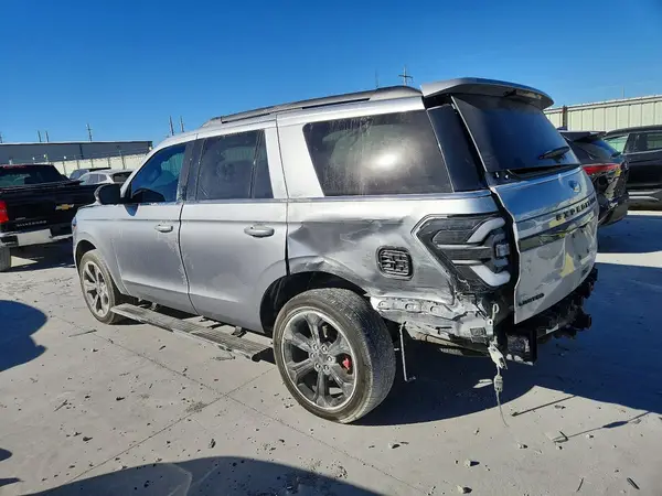 1FMJU2AG9REA14376 2024 FORD EXPEDITION - Image 2