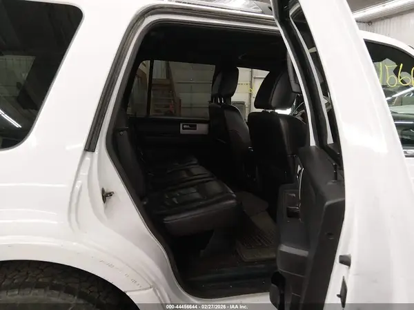1FMJU2AT0GEF33164 2016 FORD EXPEDITION - Image 8