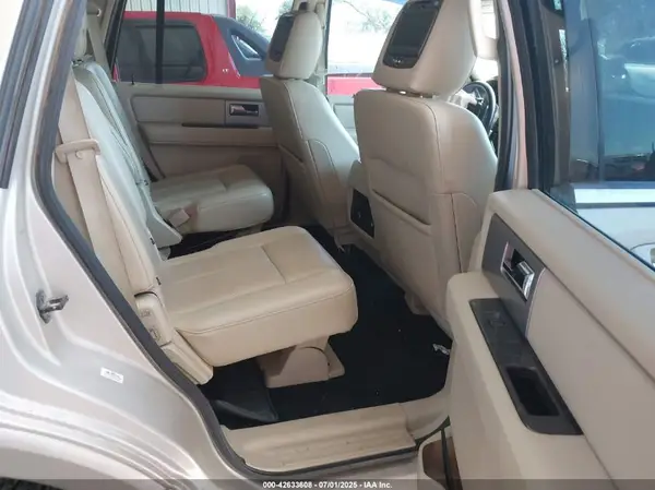 1FMJU2AT0HEA33748 2017 FORD EXPEDITION - Image 8