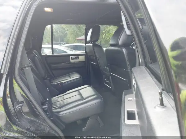 1FMJU2AT0HEA58763 2017 FORD EXPEDITION - Image 8