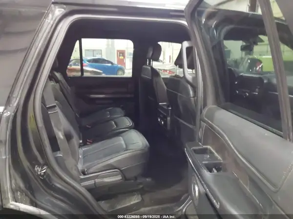 1FMJU2AT0JEA44951 2018 FORD EXPEDITION - Image 8
