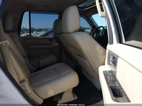 1FMJU2AT1GEF07270 2016 FORD EXPEDITION - Image 8
