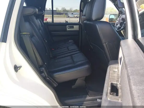 1FMJU2AT1HEA82702 2017 FORD EXPEDITION - Image 8