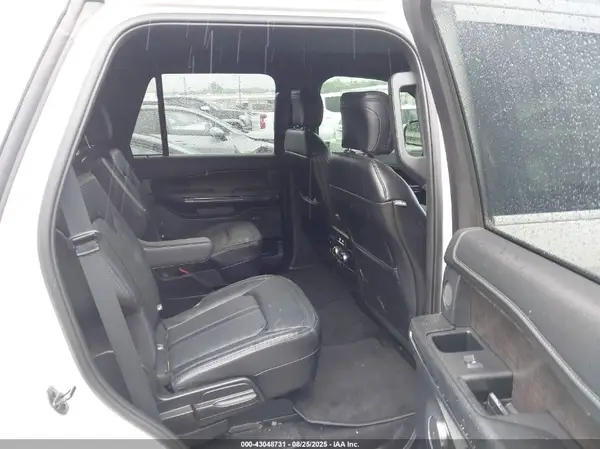 1FMJU2AT1KEA24547 2019 FORD EXPEDITION - Image 8