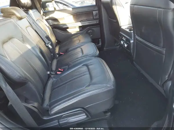 1FMJU2AT2JEA57104 2018 FORD EXPEDITION - Image 8