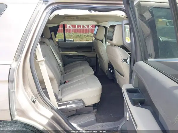 1FMJU2AT2KEA06123 2019 FORD EXPEDITION - Image 8