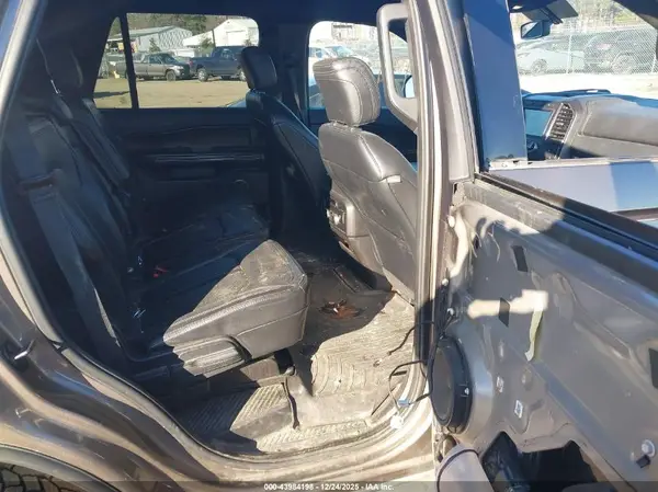 1FMJU2AT2KEA28882 2019 FORD EXPEDITION - Image 8