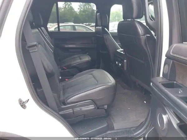 1FMJU2AT2KEA80724 2019 FORD EXPEDITION - Image 8