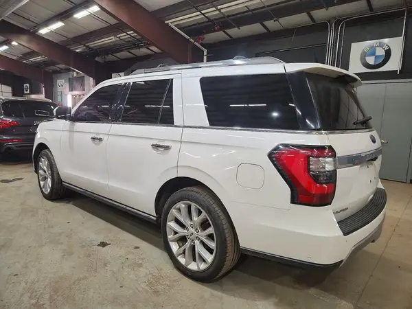 1FMJU2AT3KEA18524 2019 FORD EXPEDITION - Image 2
