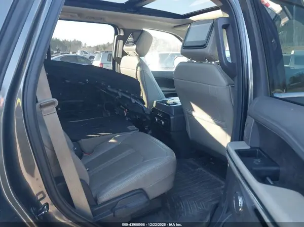 1FMJU2AT3KEA70512 2019 FORD EXPEDITION - Image 8