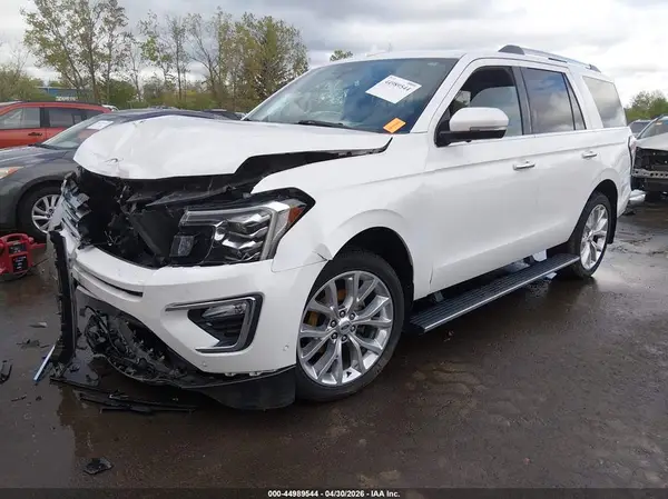 1FMJU2AT3KEA75872 2019 FORD EXPEDITION - Image 2