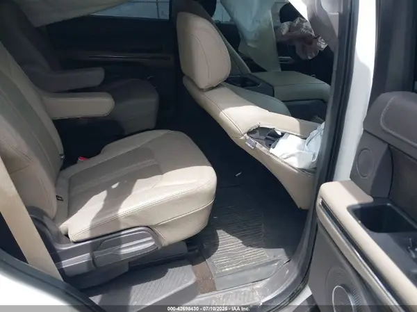 1FMJU2AT3MEA18090 2021 FORD EXPEDITION - Image 8