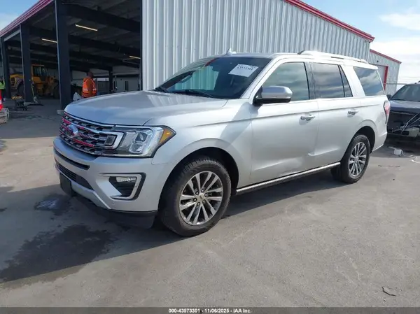 1FMJU2AT4JEA24542 2018 FORD EXPEDITION - Image 2
