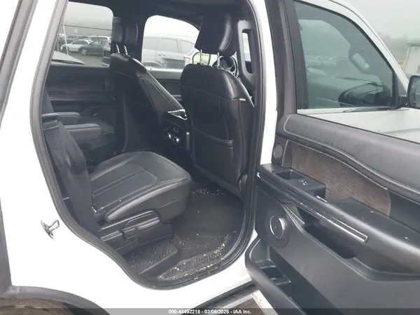 1FMJU2AT4JEA35556 2018 FORD EXPEDITION - Image 8
