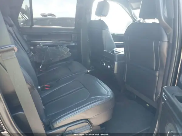 1FMJU2AT4KEA11923 2019 FORD EXPEDITION - Image 8
