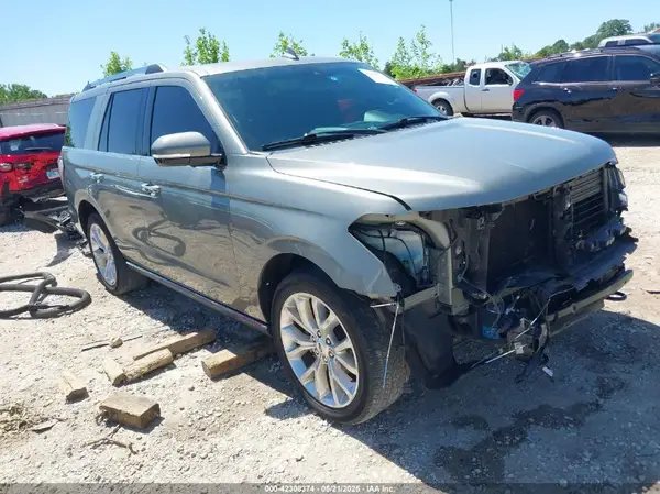 1FMJU2AT4KEA26440 2019 FORD EXPEDITION - Image 1
