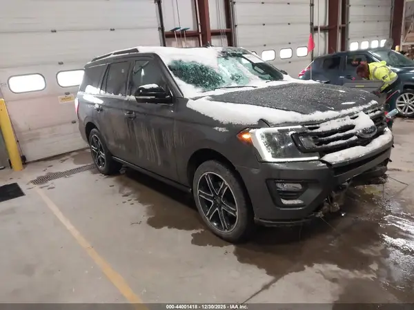 1FMJU2AT4KEA74925 2019 FORD EXPEDITION - Image 1