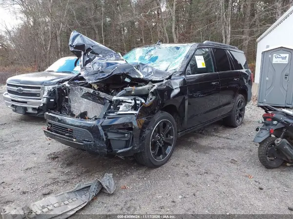 1FMJU2AT4NEA01610 2022 FORD EXPEDITION - Image 2