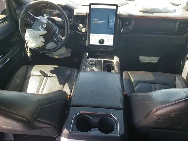 1FMJU2AT4NEA18990 2022 FORD EXPEDITION - Image 8