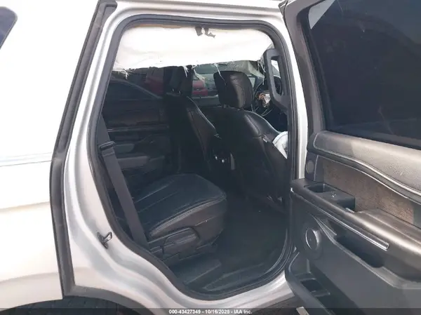 1FMJU2AT5JEA47540 2018 FORD EXPEDITION - Image 8