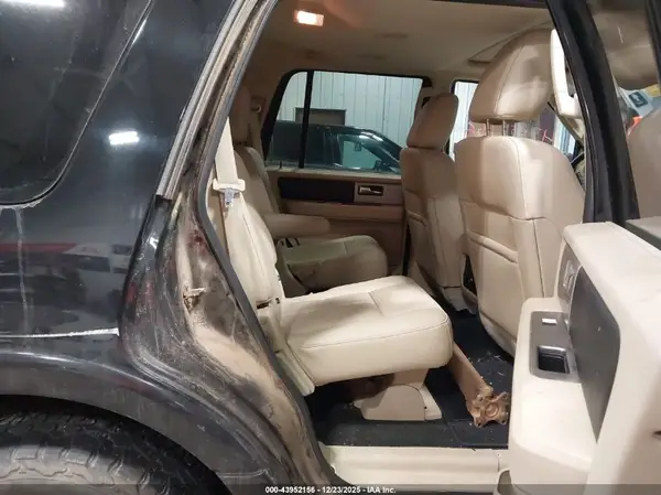 1FMJU2AT6HEA28716 2017 FORD EXPEDITION - Image 8
