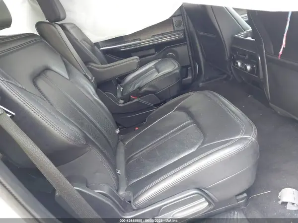 1FMJU2AT6MEA17614 2021 FORD EXPEDITION - Image 8