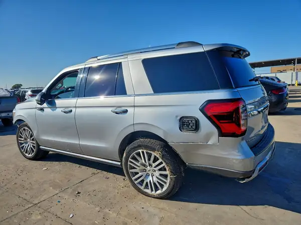 1FMJU2AT6NEA39999 2022 FORD EXPEDITION - Image 2