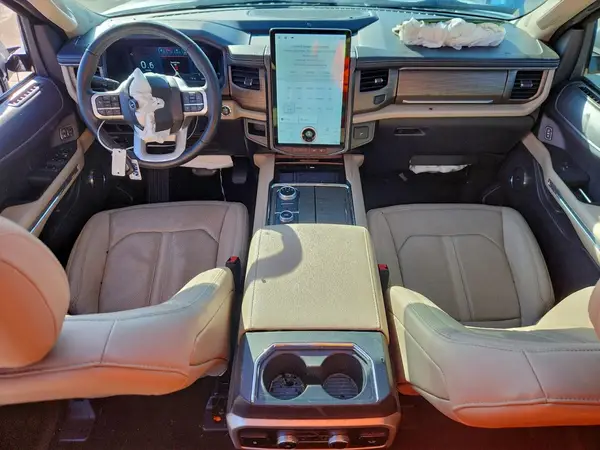 1FMJU2AT6NEA39999 2022 FORD EXPEDITION - Image 8