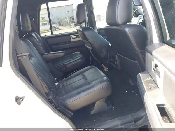 1FMJU2AT7GEF06804 2016 FORD EXPEDITION - Image 8