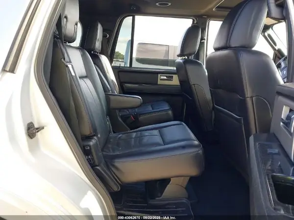 1FMJU2AT7HEA23895 2017 FORD EXPEDITION - Image 8