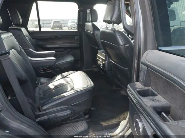 1FMJU2AT7JEA47541 2018 FORD EXPEDITION - Image 8