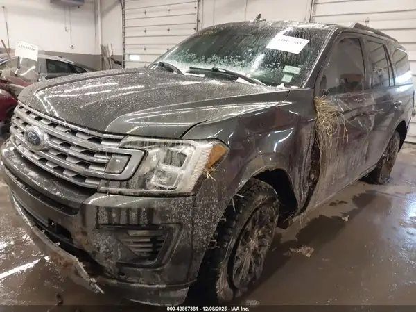 1FMJU2AT7KEA35701 2019 FORD EXPEDITION - Image 2