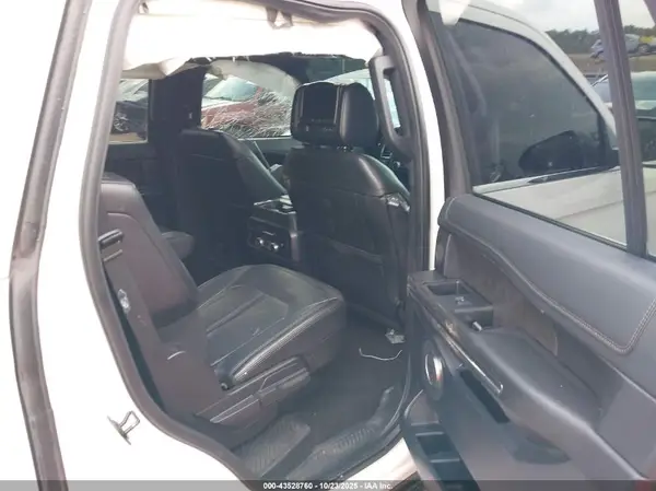 1FMJU2AT7KEA46116 2019 FORD EXPEDITION - Image 8