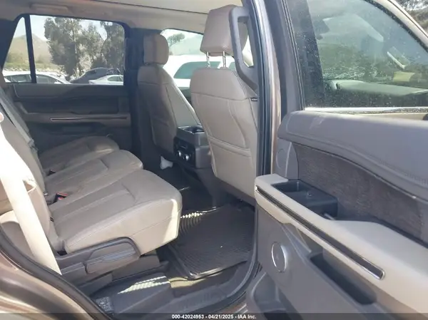 1FMJU2AT7KEA58041 2019 FORD EXPEDITION - Image 8