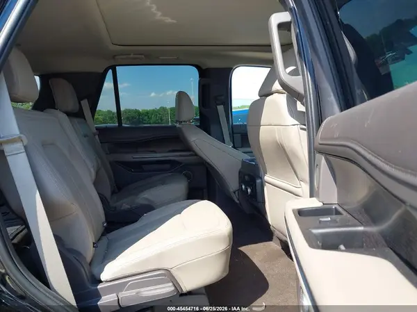 1FMJU2AT7MEA60486 2021 FORD EXPEDITION - Image 8