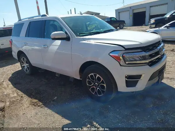 1FMJU2AT7NEA67407 2022 FORD EXPEDITION - Image 1