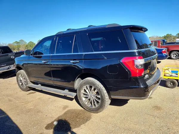 1FMJU2AT8JEA12555 2018 FORD EXPEDITION - Image 2